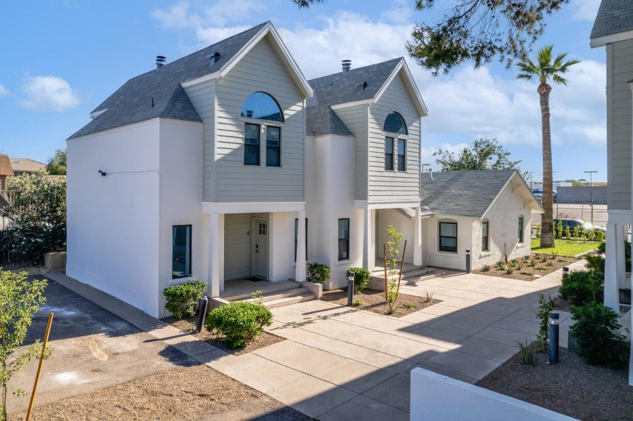 Peaceful Phoenix Getaway - Central Location, Family-Friendly & Pool Table! Kültér fotó